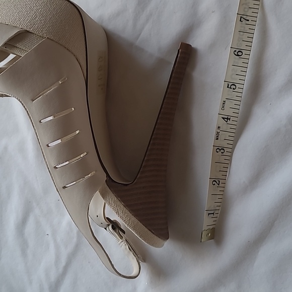 Size 9 cream open toed platform high heel shoes - Picture 4 of 6